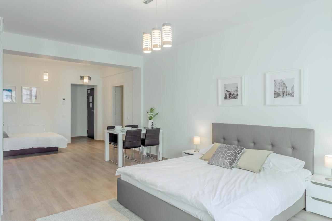 Atlas Unirii: Upscale Flats In The Heart Of Bucharest! Екстер'єр фото