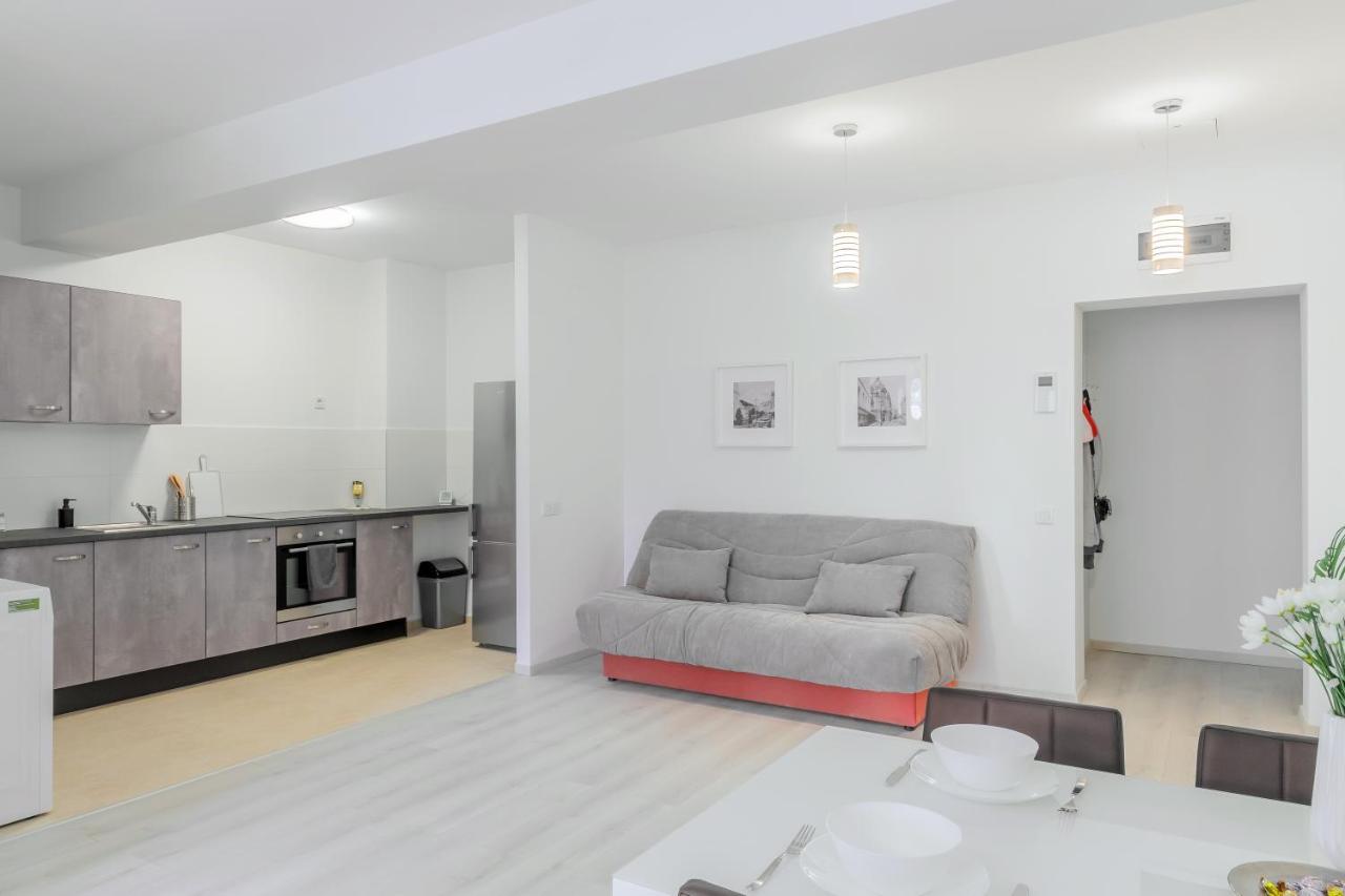 Atlas Unirii: Upscale Flats In The Heart Of Bucharest! Екстер'єр фото
