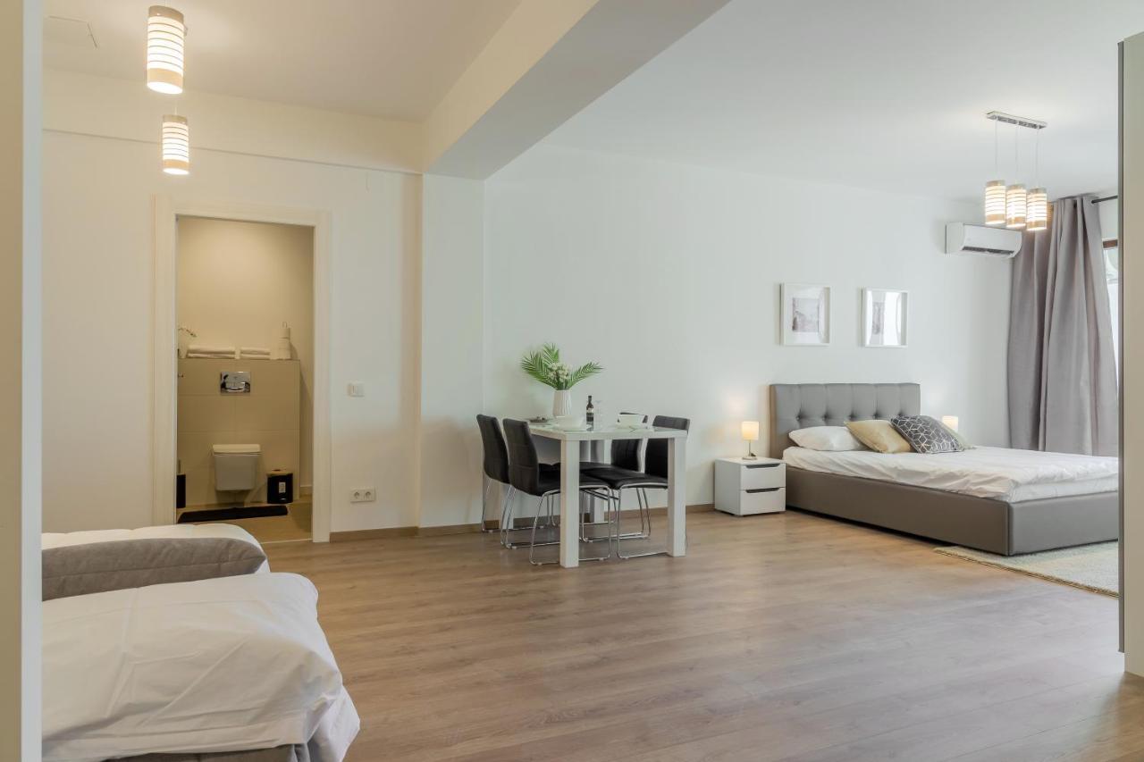 Atlas Unirii: Upscale Flats In The Heart Of Bucharest! Екстер'єр фото