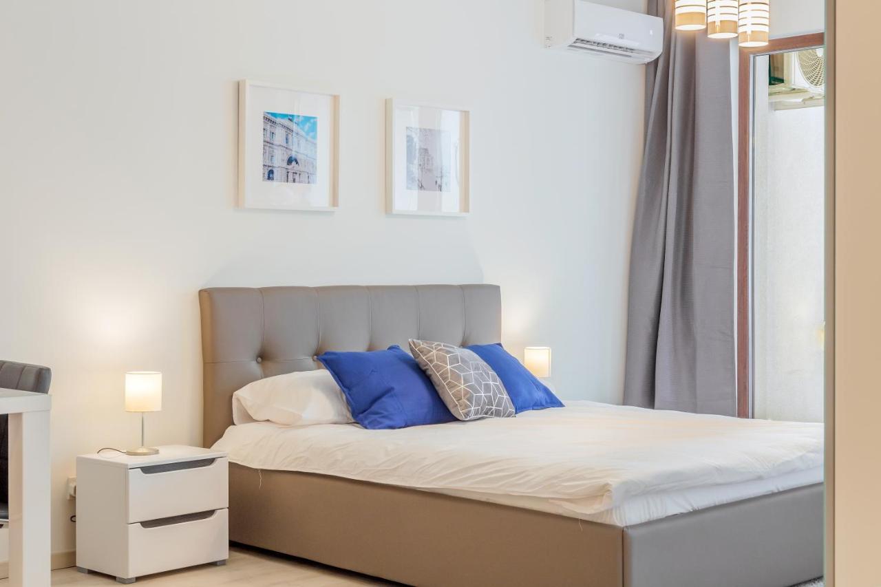 Atlas Unirii: Upscale Flats In The Heart Of Bucharest! Екстер'єр фото